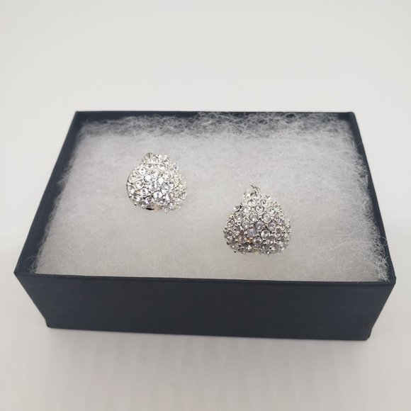 BEAUTIFUL!!! Clear Heart Clip-On Earrings - Picture 5 of 7